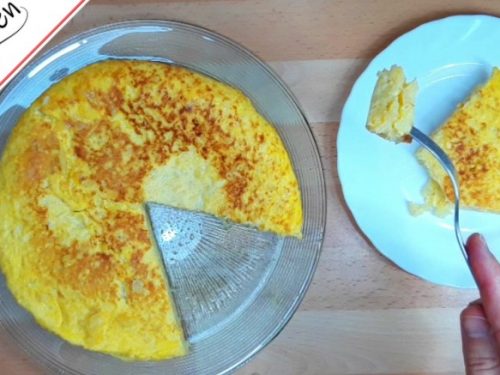 Tortilla de patata rápida y fácil en el microondas